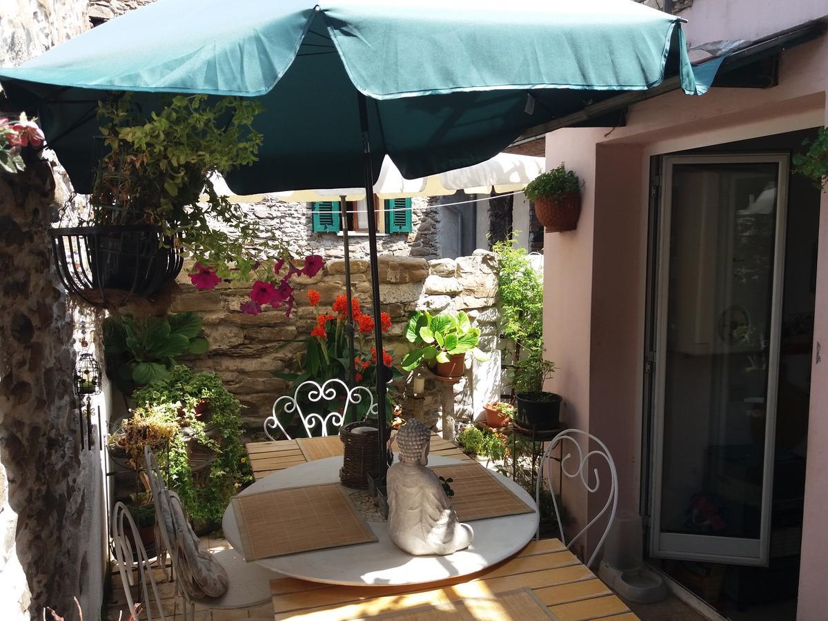 Casa Med Holiday Home Isolabona Екстериор снимка